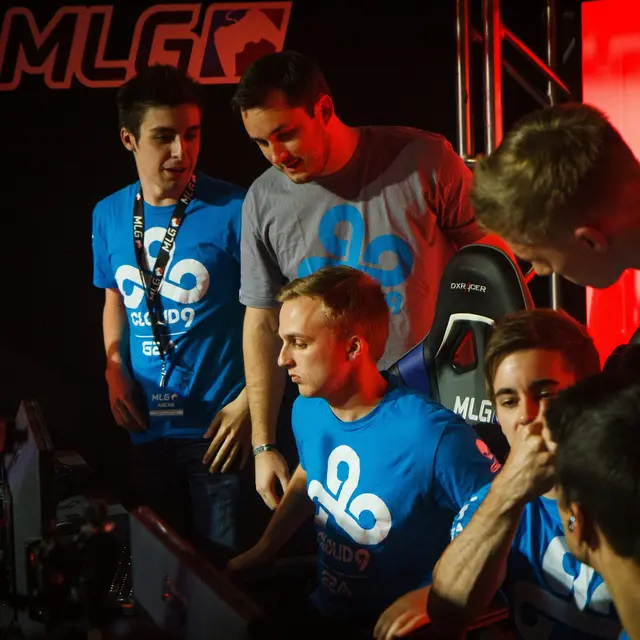 stunna, n0thing, shroud, seang@res, Skadoodle, freakazoid at CEVO Professional Season 7 Finals